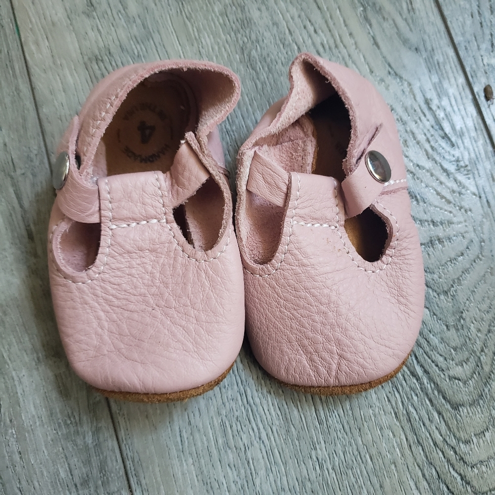 Monpetit blush soft soled t-strap size 4